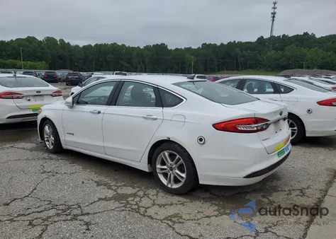 2018 Ford Fusion Se Hybrid z USA, uszkodzony, nr VIN 3FA6P0LU6JR118694